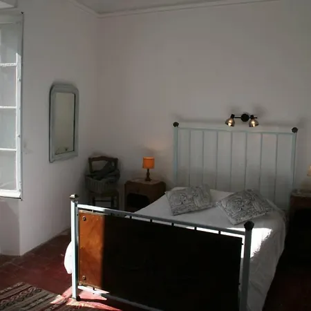 Character Filled House Overlooking The River Cesse Holiday home *